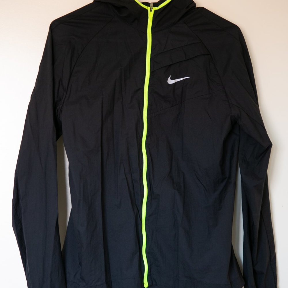 Nike Impossible Light Jacket